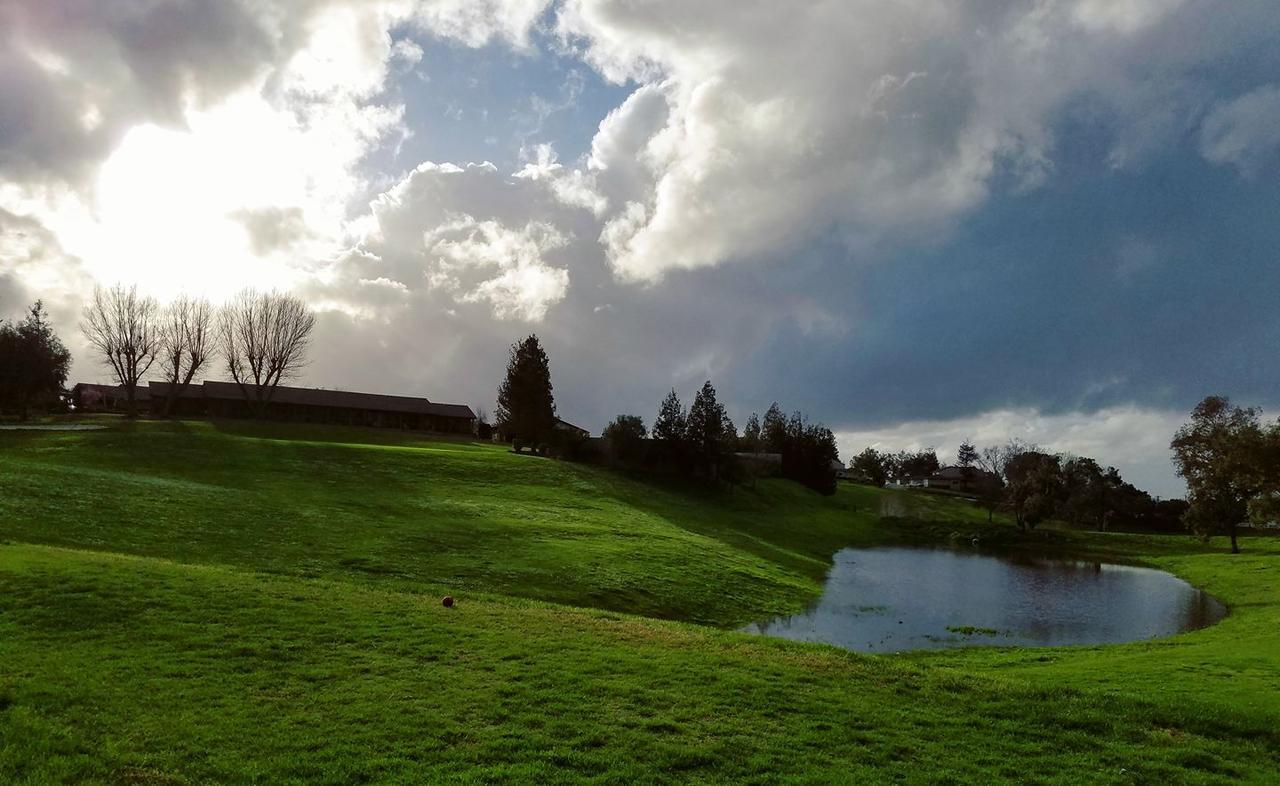 Ridgemark Golf Club And Resort Холистър Екстериор снимка