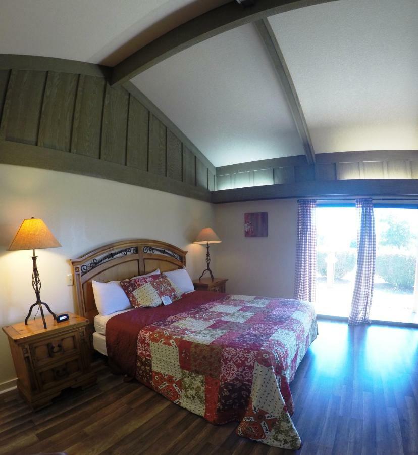 Ridgemark Golf Club And Resort Холистър Екстериор снимка